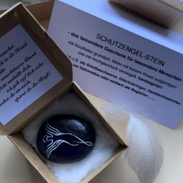 Engel-Stein in Geschenkverpackung